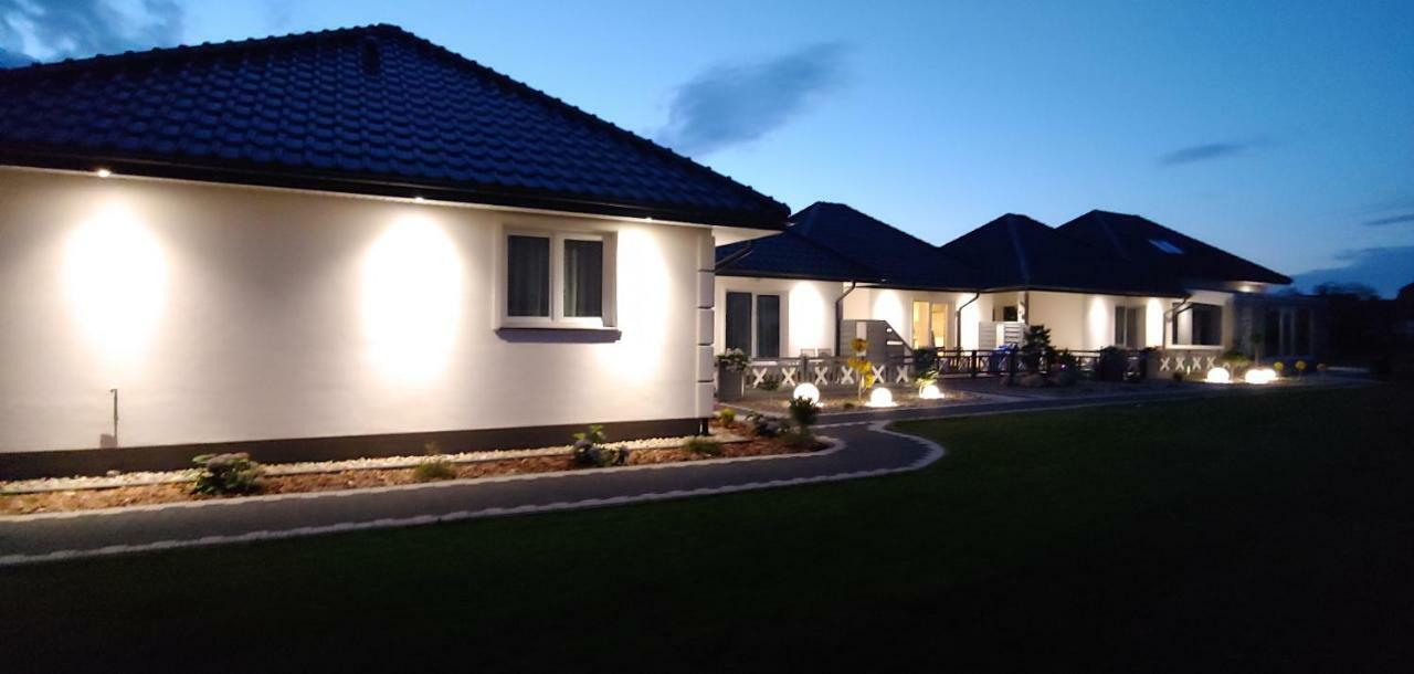 Apartamenty Dzemejra - Jumeirah Darlowo Exterior foto