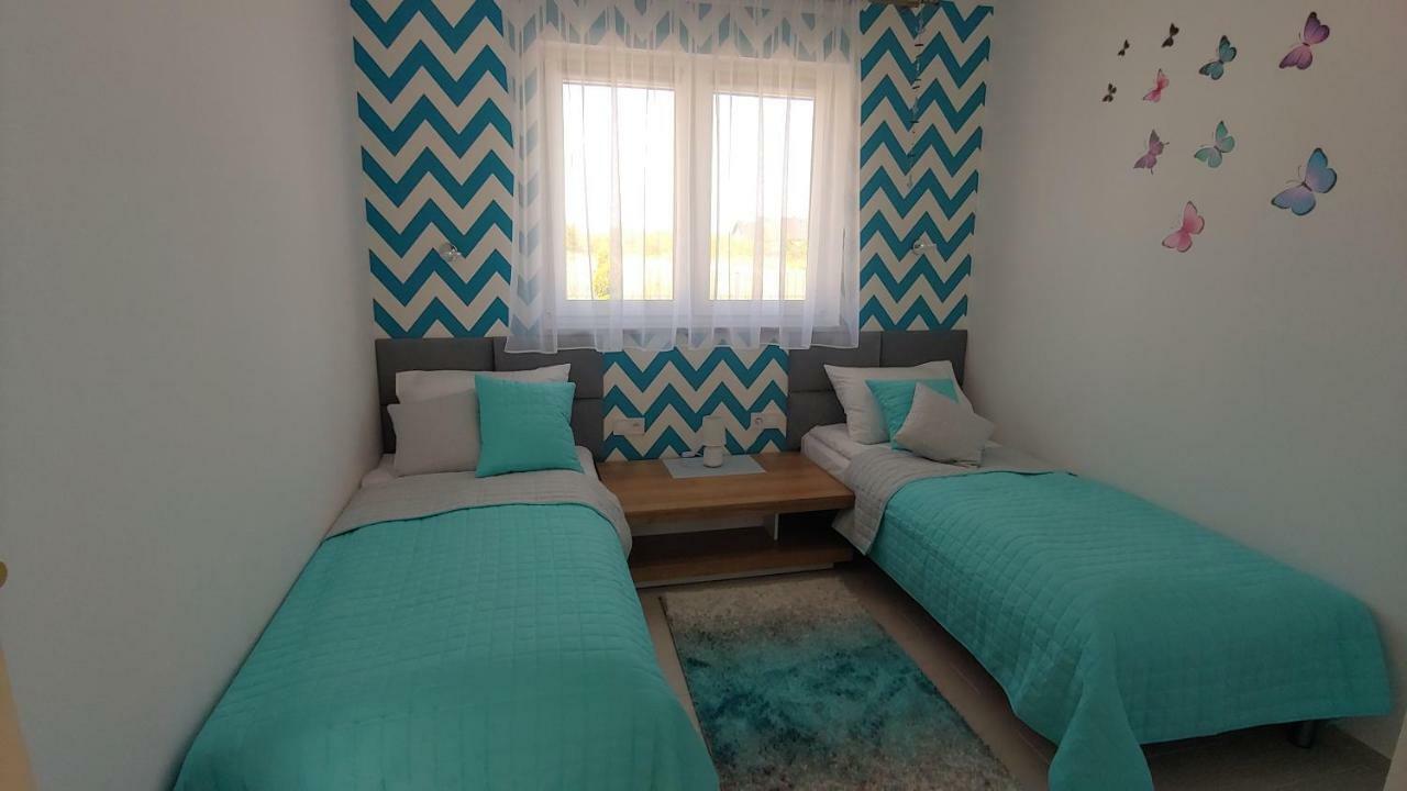 Apartamenty Dzemejra - Jumeirah Darlowo Exterior foto